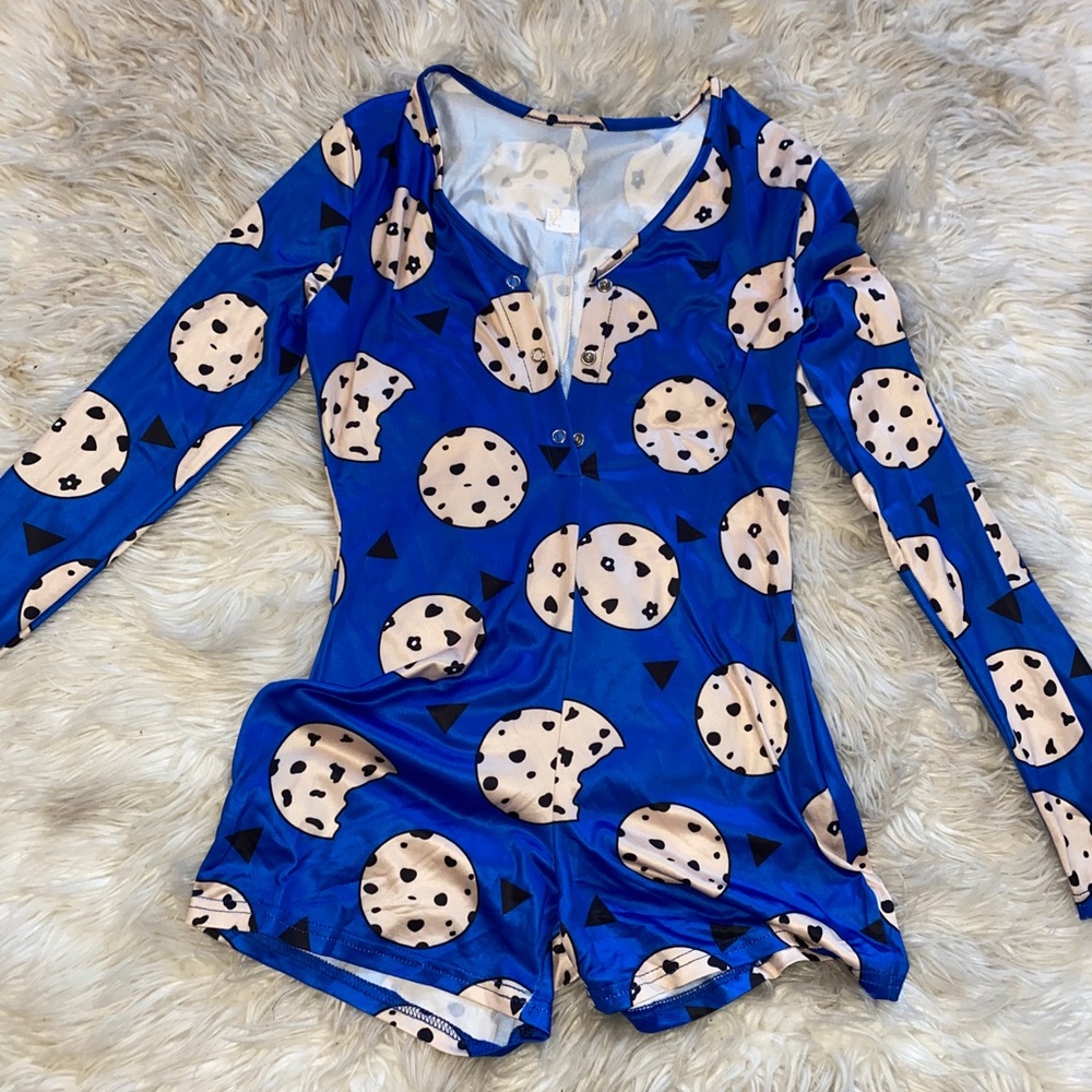 Cookie onesie